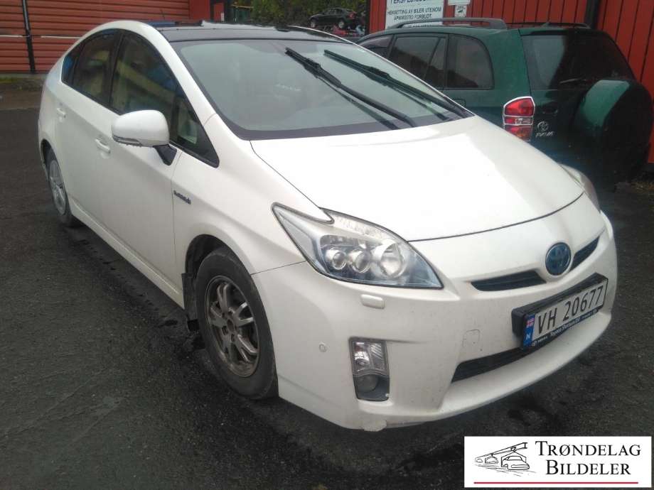 Toyota Prius 2009-2016 (Type III) (COMBI) (COMBI), Motorkode: 2ZR-FXE, Girkassekode: 