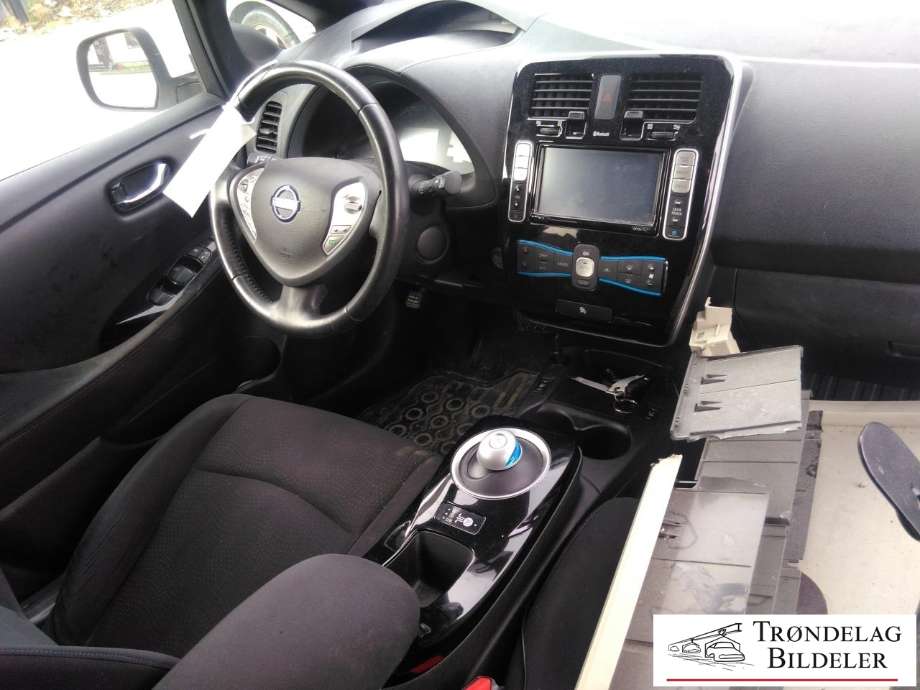 Nissan Leaf 2011-2017 (Type I) , Motorkode: EM57, Girkassekode: 