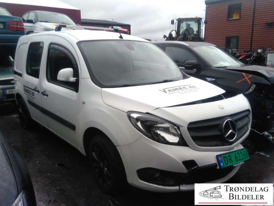 Mercedes Citan 2012-2021 (W415) (W415), Motorkode: K9K F6, Girkassekode: 