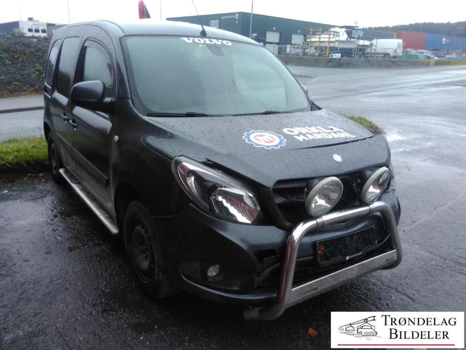 Mercedes Citan 2012-2021 (W415) (W415), Motorkode: K9K E6, Girkassekode: 