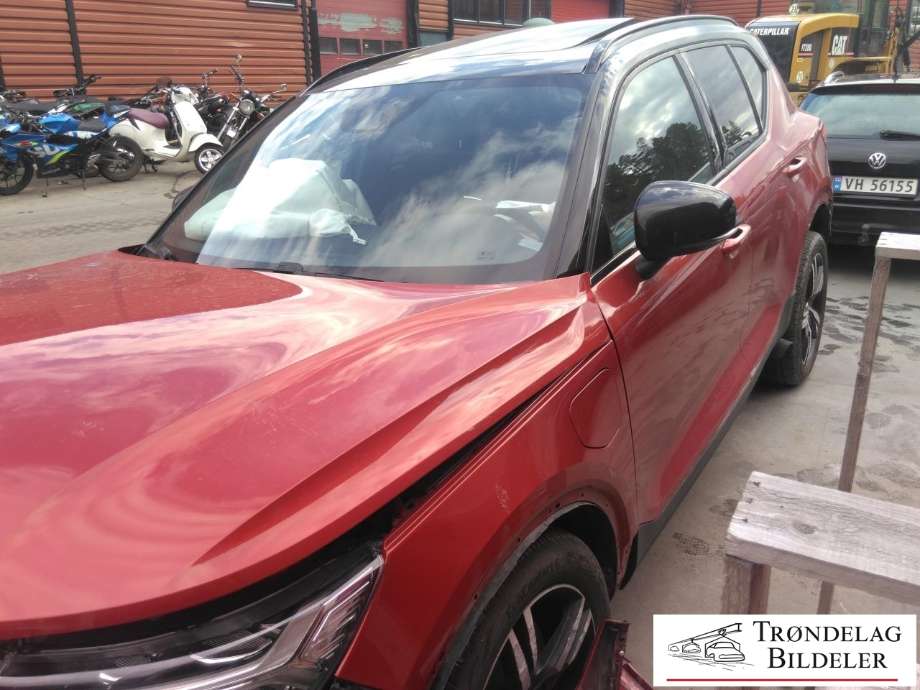 Volvo XC40 2018-2024 , Motorkode: B2APHEV / B3154T5, Girkassekode: 7-DCT 2WD / 7DCTH