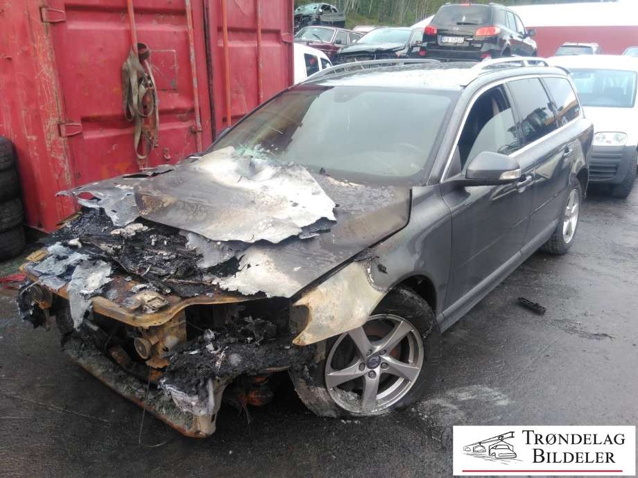 Volvo V70 2007-2013 (Type III, Fase 1) , Motorkode: D5244T5, Girkassekode: 6-MAN 2WD / M66