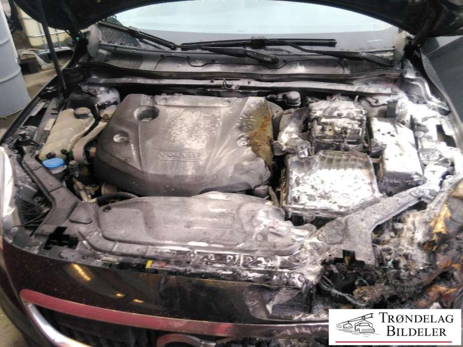 Volvo V40 2012-2019 , Motorkode: D4204T8, Girkassekode: 6-AUT 2WD / TF-71SC