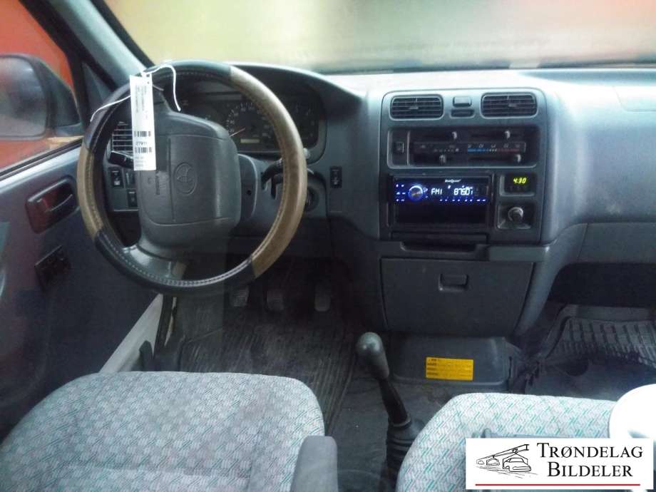 Toyota Hiace 2001-2006 (Fase 2) , Motorkode: 2KD-FTV, Girkassekode: 
