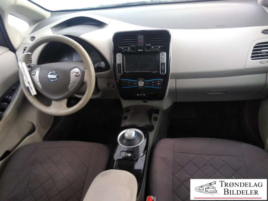 Nissan Leaf 2011-2017 (Type I) , Motorkode: EM61, Girkassekode: 