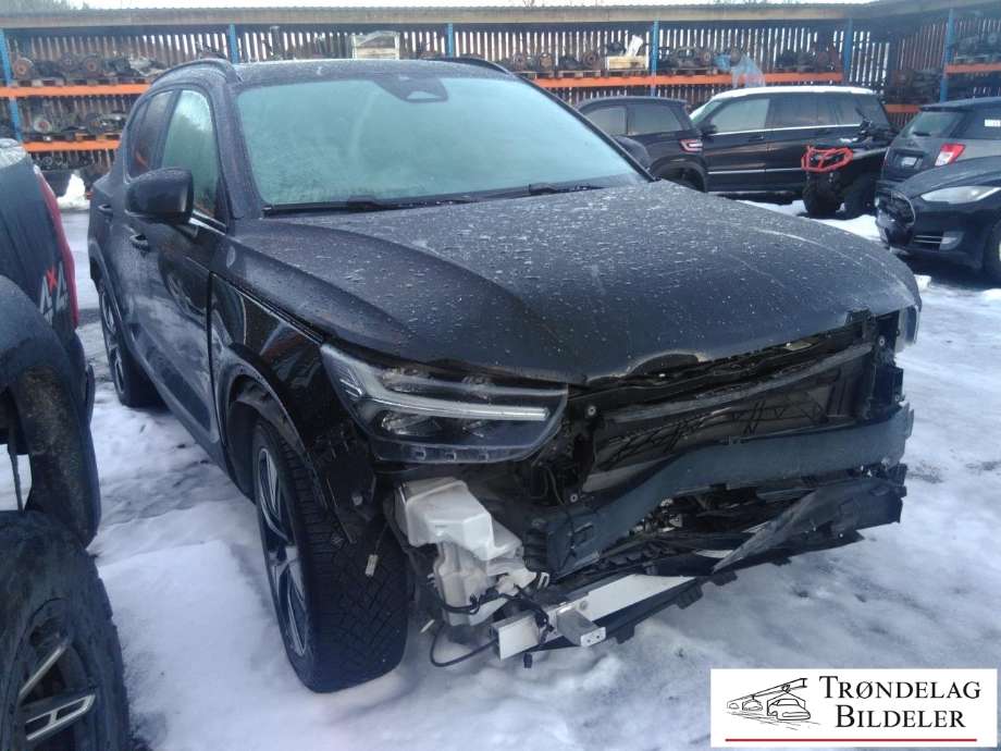 Volvo XC40 2018-2024 , Motorkode: EAD3.1, Girkassekode: 1-SPEED AWD / 1EDT AWD