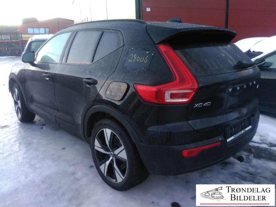 Volvo XC40 2018-2024 , Motorkode: EAD3.1, Girkassekode: 1-SPEED AWD / 1EDT AWD