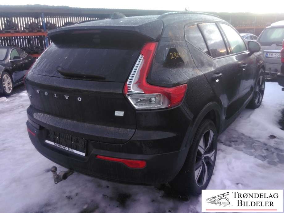 Volvo XC40 2018-2024 , Motorkode: EAD3.1, Girkassekode: 1-SPEED AWD / 1EDT AWD