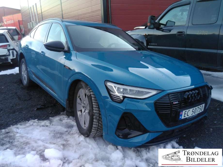 Audi e-tron 2018-->> , Motorkode: EAS|EAW, Girkassekode: 