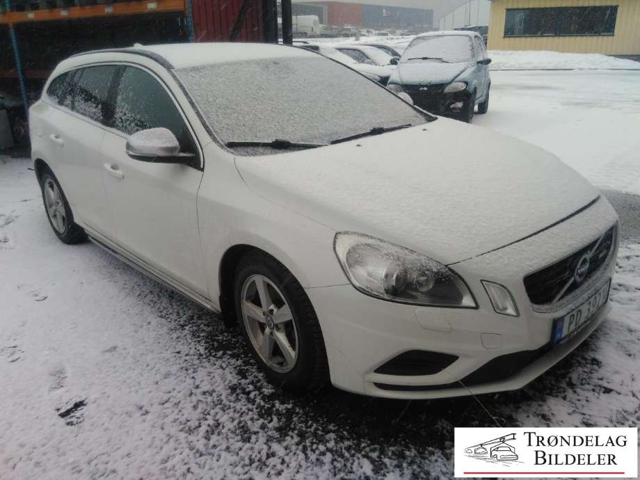 Volvo V60 2010-2013 (Type I, Fase 1) , Motorkode: D4162T, Girkassekode: 6-MAN 2WD / MMT6