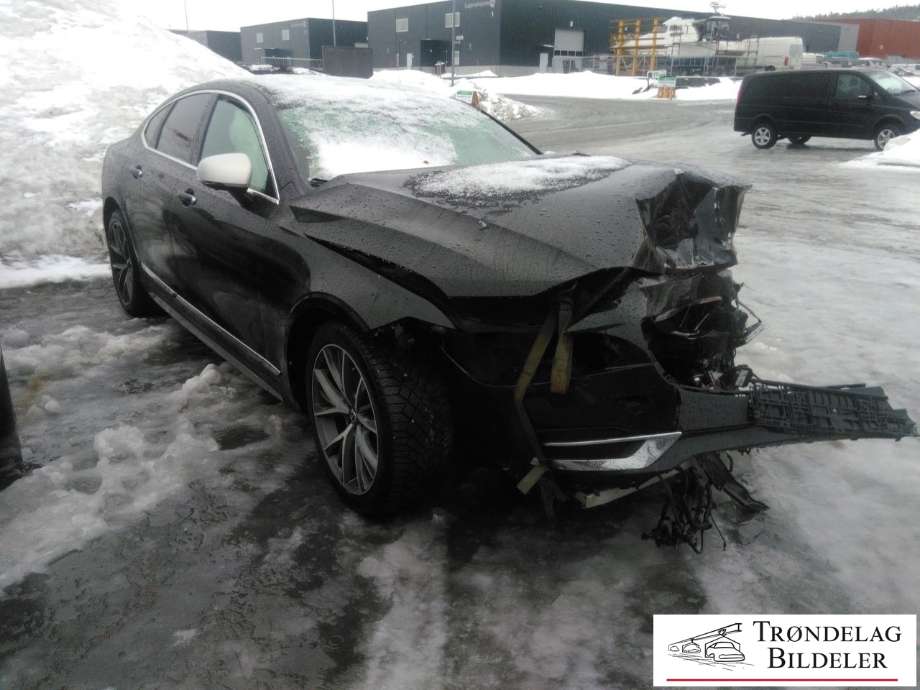 Volvo V90 / V90 CC / S90 2016-->> , Motorkode: D4204T14, Girkassekode: 8-AUT 2WD / TG-81SC