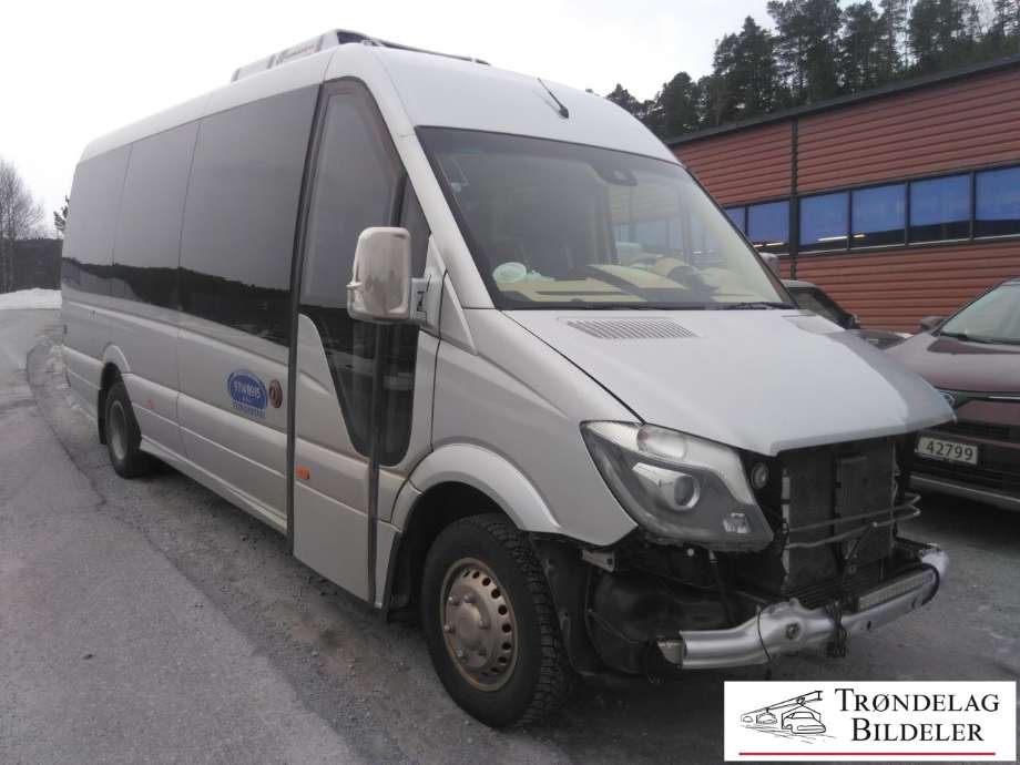 Mercedes Sprinter 2013-2018 (Fase 2) (906) (906), Motorkode: OM642.896, Girkassekode: D722902