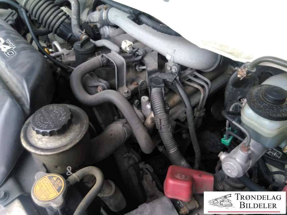 Toyota Hiace 2001-2006 (Fase 2) , Motorkode: 2KD-FTV, Girkassekode: 
