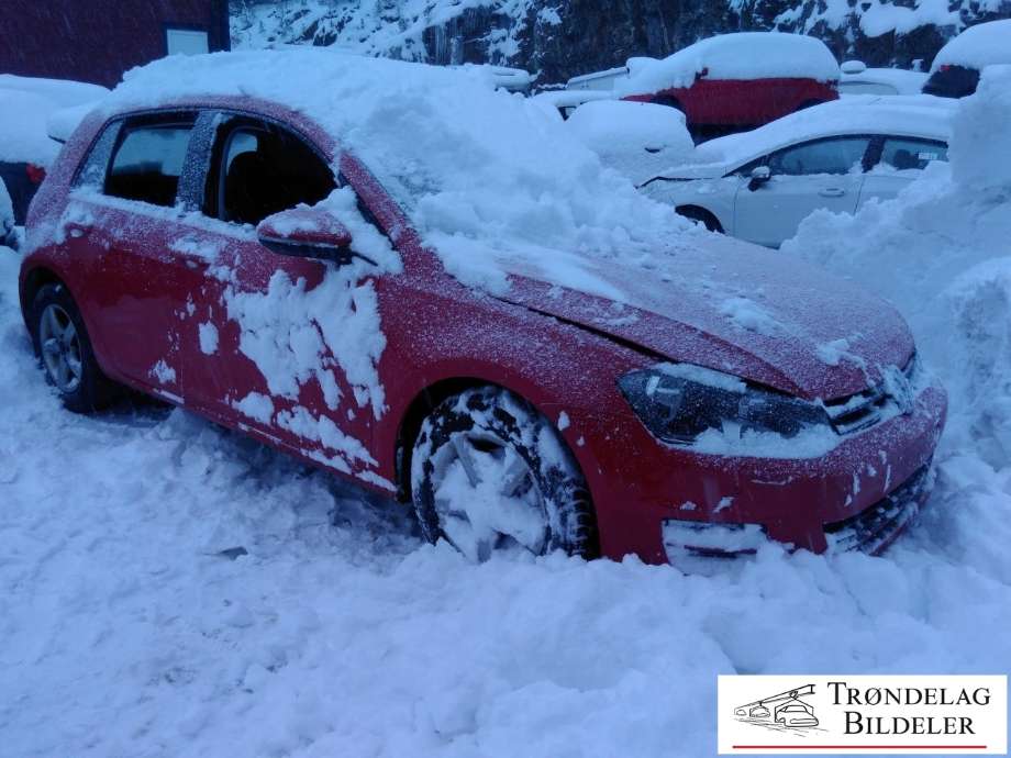 VW Golf VII, 2012-2017 (Fase 1)  delebil , Motorkode: CJZB, Girkassekode: PKH
