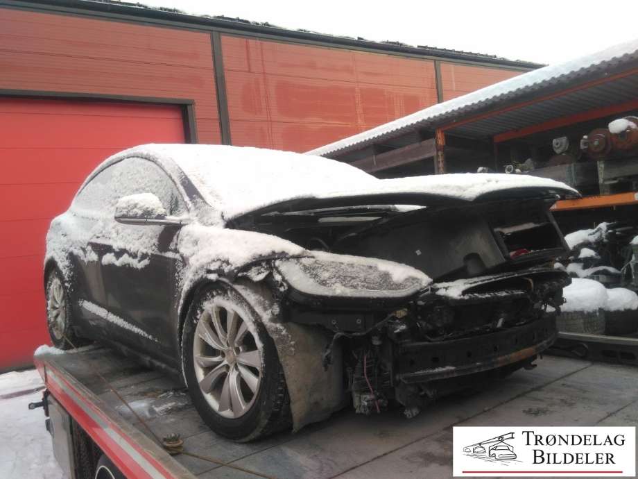 Tesla Model X 2016-->> , Motorkode: L2S|L2S, Girkassekode: 