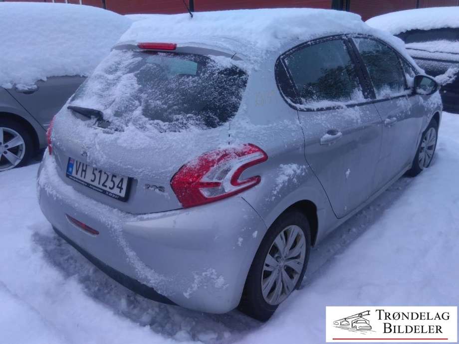 Peugeot 208 2012-2019 (Type I) , Motorkode: ZM01, Girkassekode: