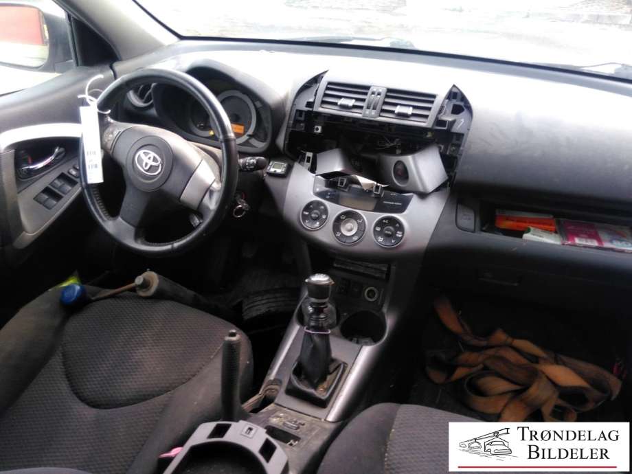 Toyota RAV4 2006-2009 (Type III, Fase 1) , Motorkode: 2AD-FTV, Girkassekode: 