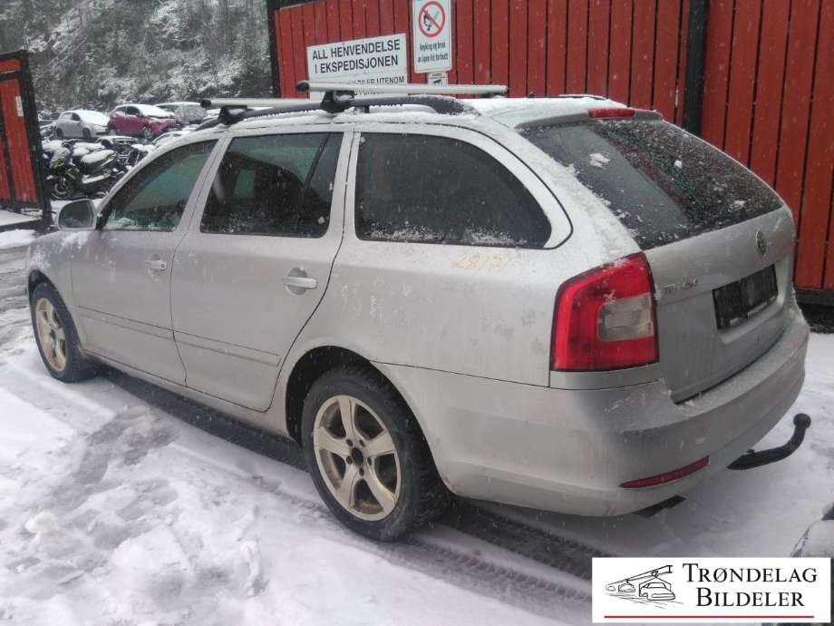 Škoda Octavia 2009-2013 (Type II, Fase 2) , Motorkode: BLS, Girkassekode: KXV