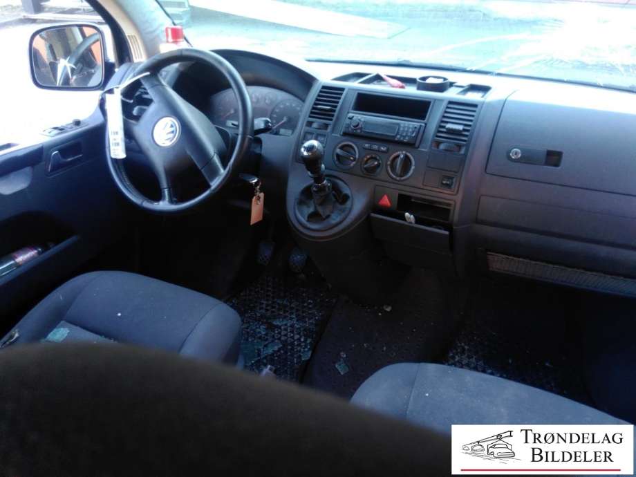 VW Transporter / Caravelle 2003-2009 (Fase 1) (T5) (T5), Motorkode: AXD, Girkassekode: HNC