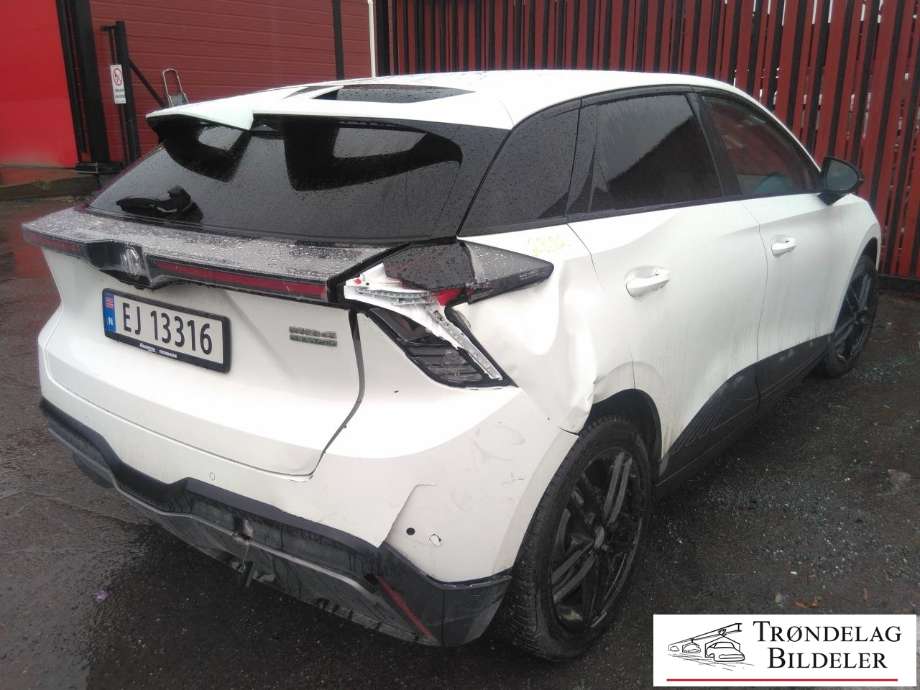 MG MG4 2022-->> , Motorkode: TZ180XS0951, Girkassekode: 