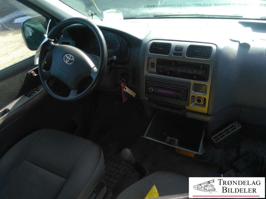 Toyota Hiace 2007-2012 (Fase 3) , Motorkode: 2KD-FTV, Girkassekode: 