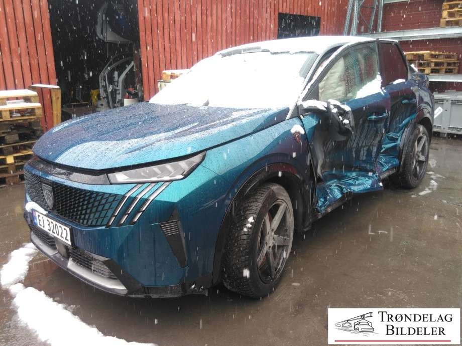 Peugeot e-3008 2023-->> , Motorkode: , Girkassekode: 