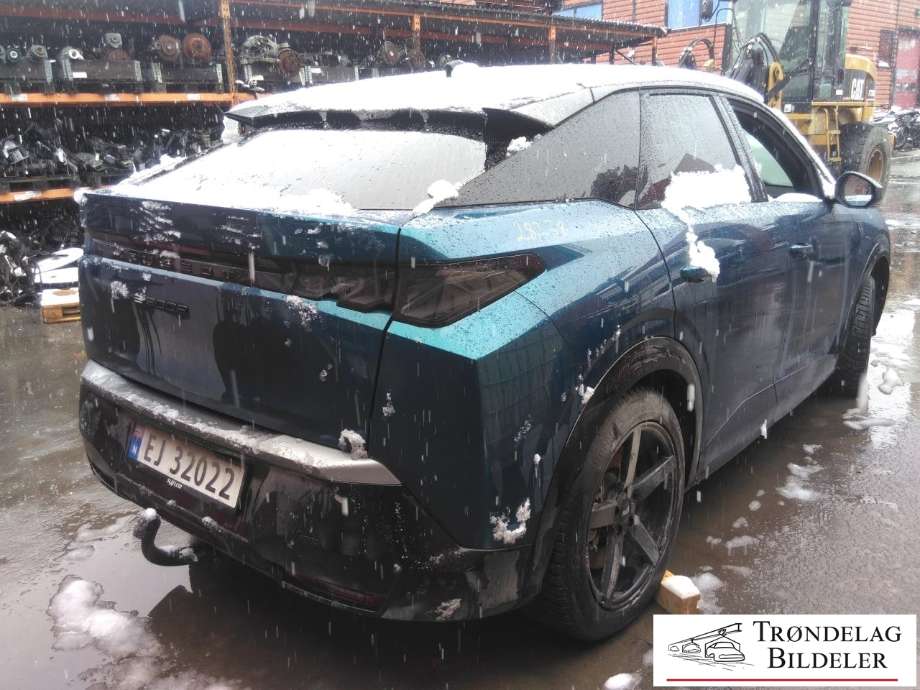 Peugeot e-3008 2023-->> , Motorkode: , Girkassekode: 