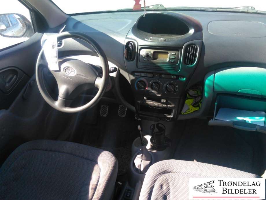 Toyota Yaris Verso 1999-2007 , Motorkode: 1ND-TV, Girkassekode: