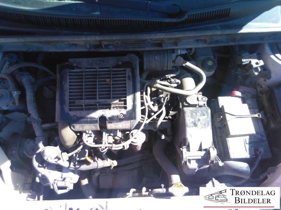 Toyota Yaris Verso 1999-2007 , Motorkode: 1ND-TV, Girkassekode: