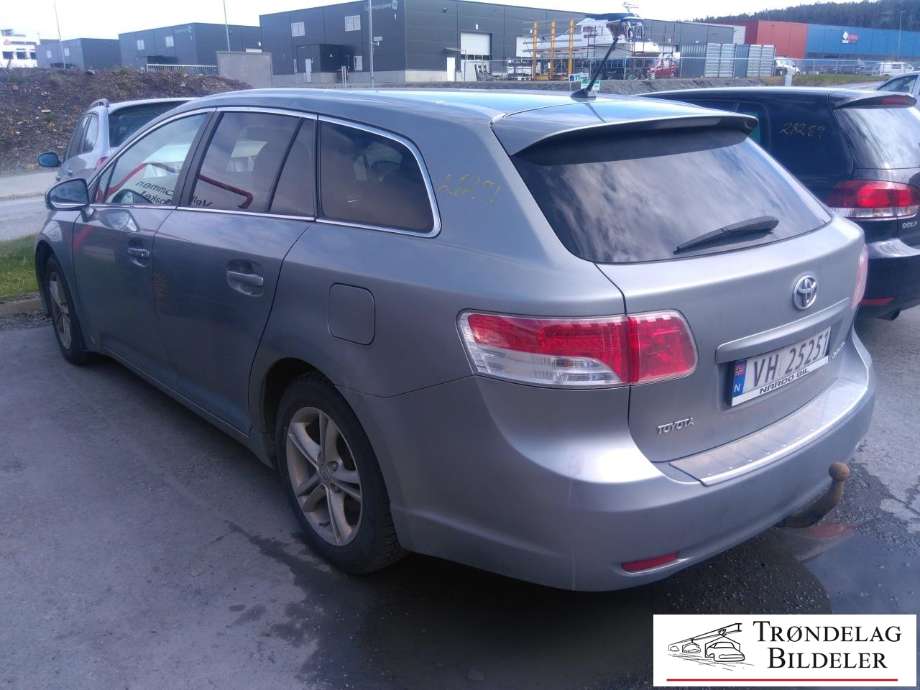 Toyota Avensis 2009-2015 (Type III, Fase 1) , Motorkode: 1AD-FTV, Girkassekode: 