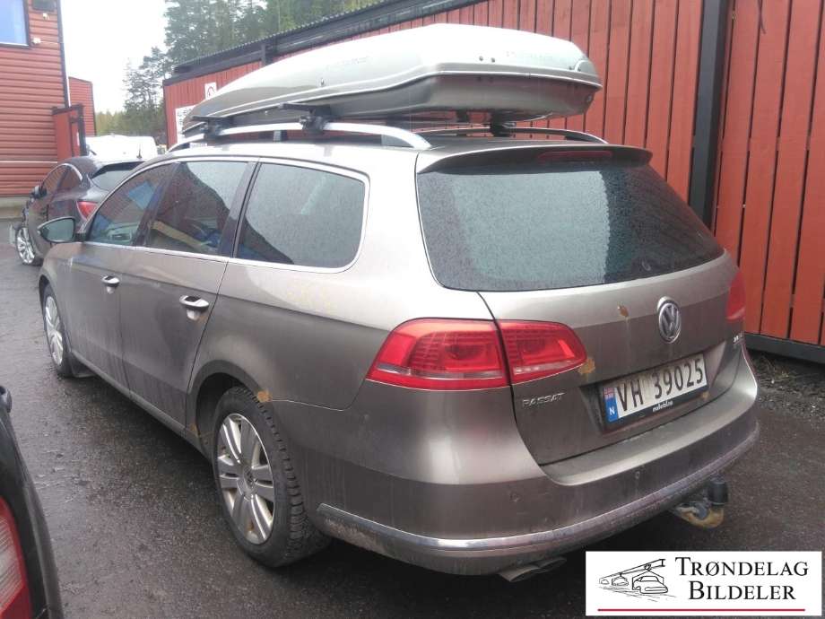VW Passat 2011-2015 (B7) (B7), Motorkode: CFFB, Girkassekode: NFV