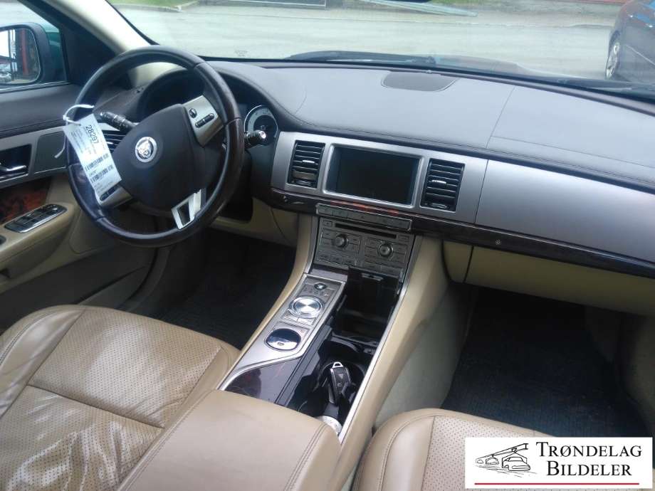 Jaguar XF 2008-2015 (X250) (X250), Motorkode: 7G, Girkassekode: 