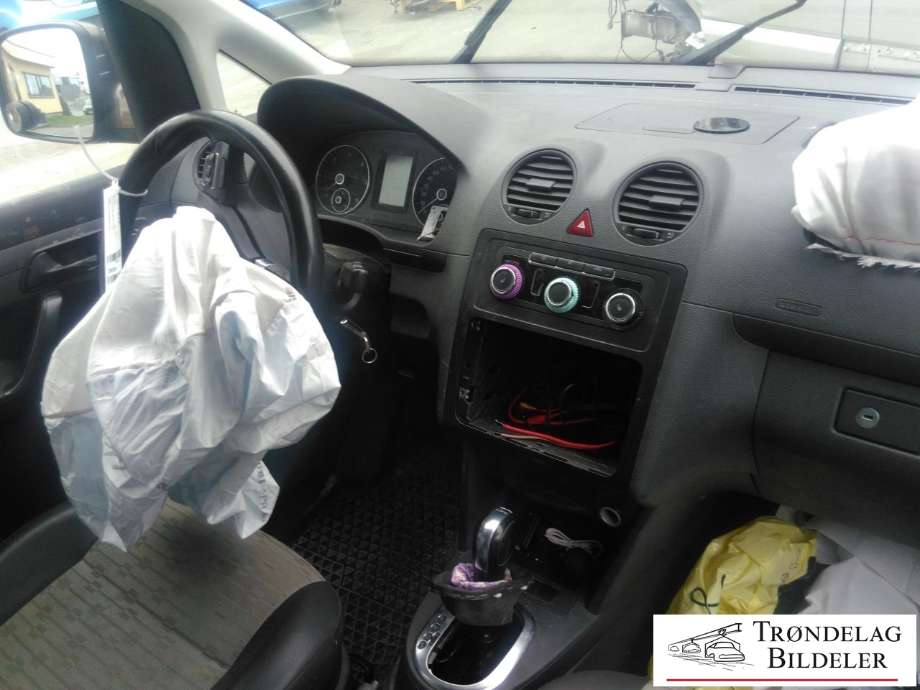 VW Caddy 2010-2015 (Type III, Fase 2) , Motorkode: CFHC, Girkassekode: MUA
