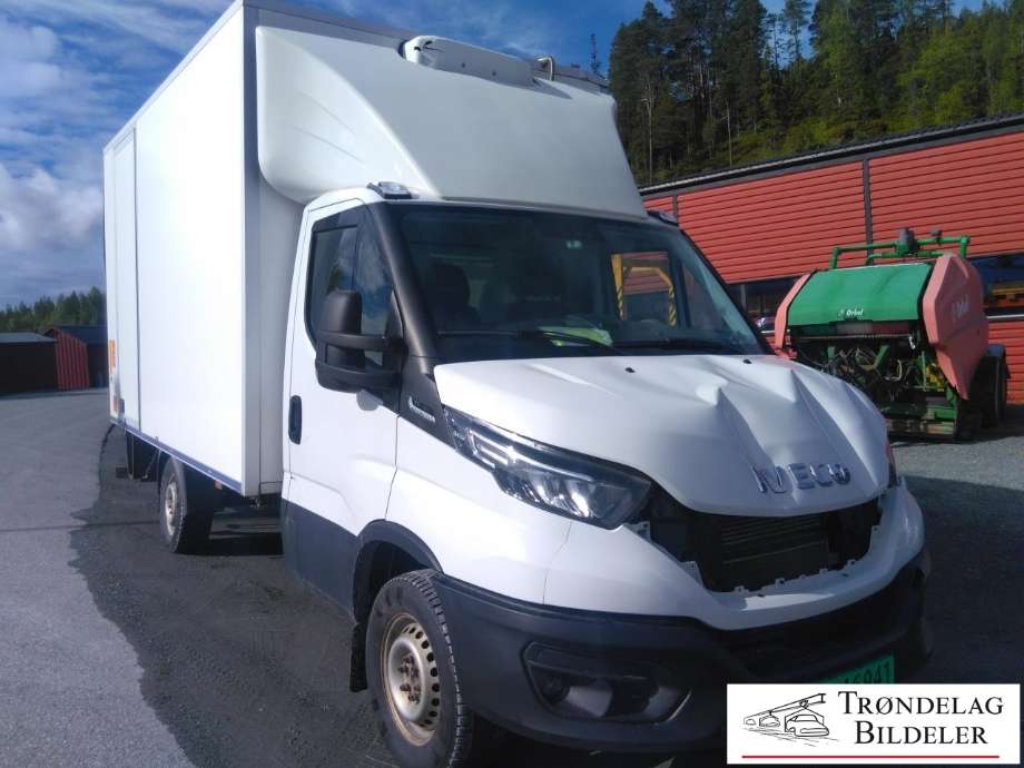 Iveco Daily 2014-->> (Type VI) , Motorkode: F1AGL411U*E, Girkassekode: 8HP70L