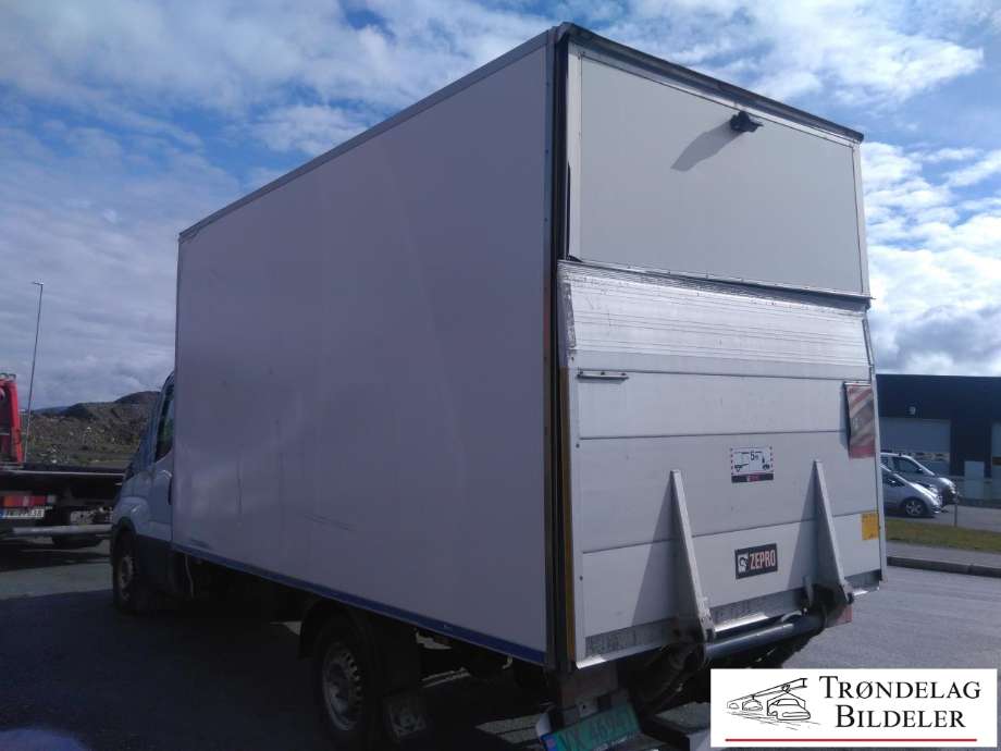 Iveco Daily 2014-->> (Type VI) , Motorkode: F1AGL411U*E, Girkassekode: 8HP70L