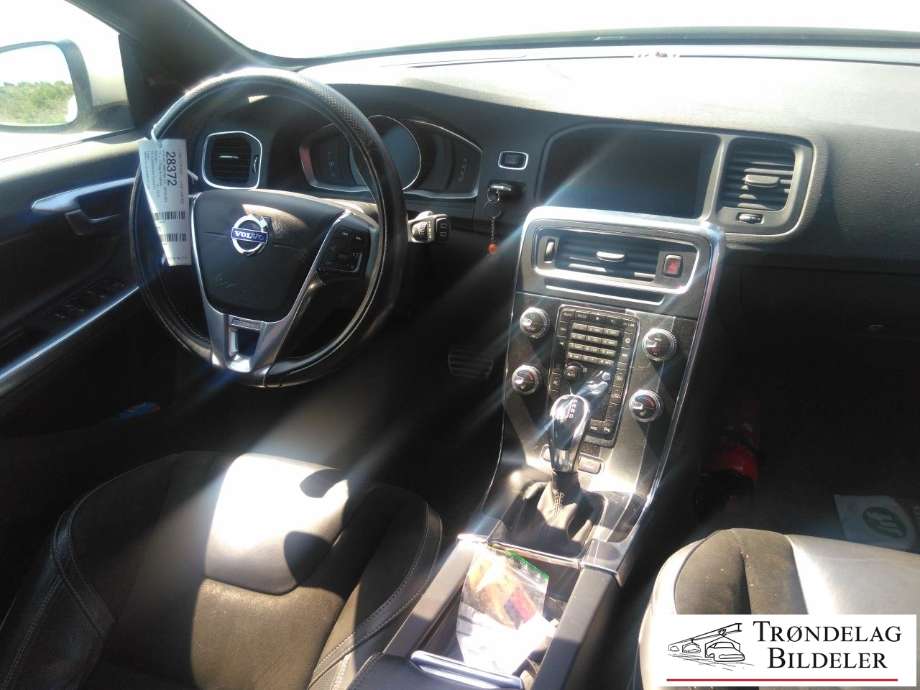 Volvo V60/V60 CC 2013-2018 (Type I, Fase 2) , Motorkode: D5244T17|VOLVO E1, Girkassekode: 6-AUT 2WD / TF-80SD