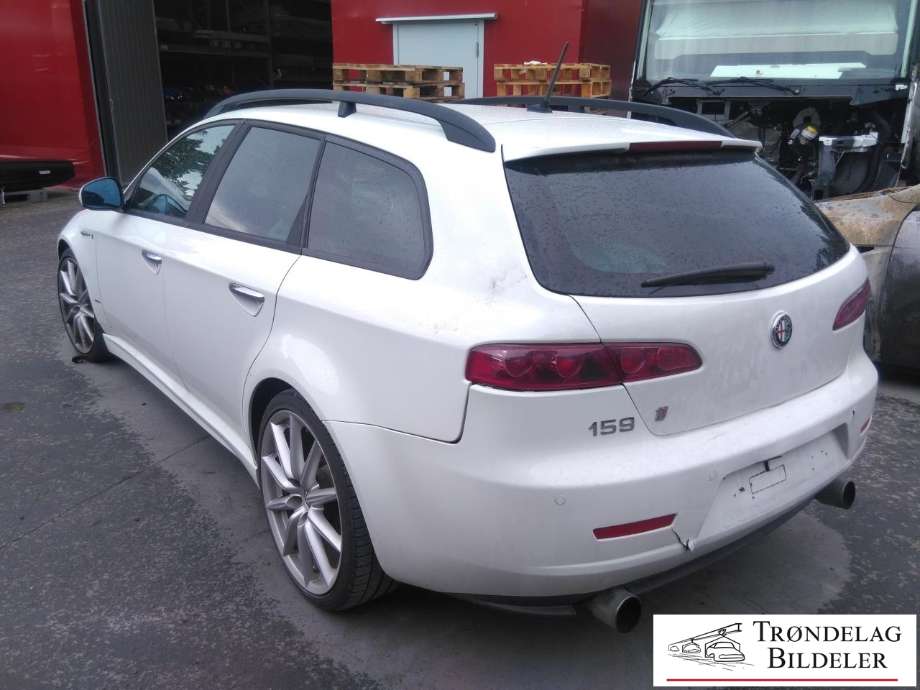 Alfa Romeo 159 2005-2011 , Motorkode: 939B1000, Girkassekode: 