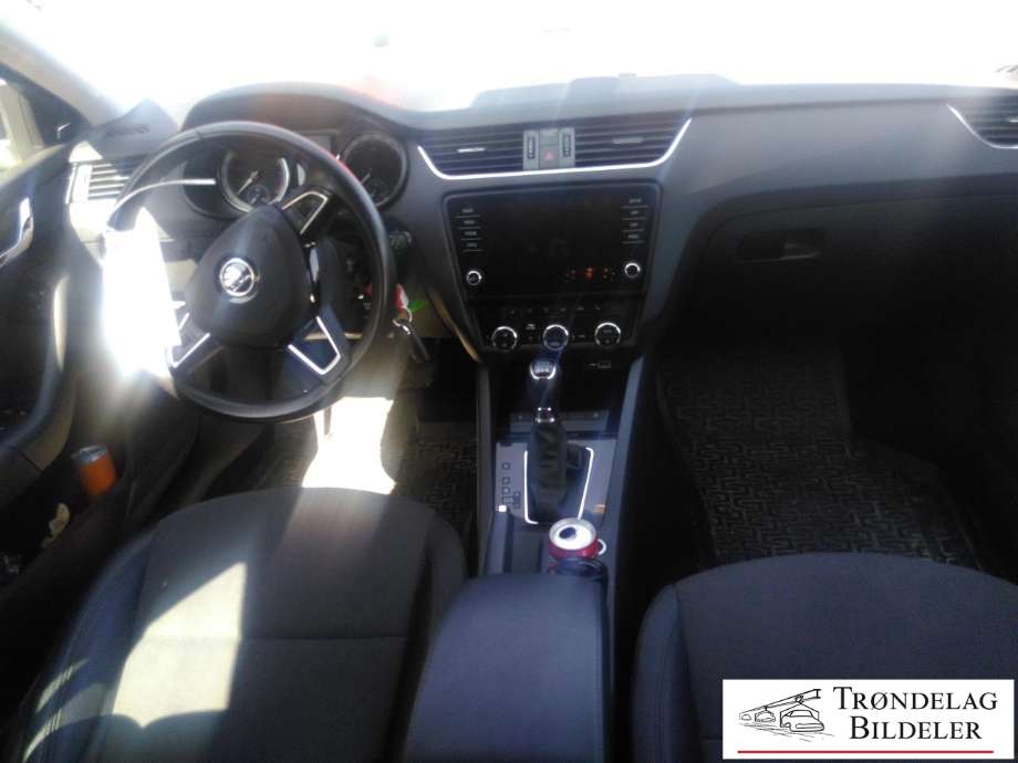 Škoda Octavia 2017-2020 (Type III, Fase 2) , Motorkode: DCYA, Girkassekode: SWR