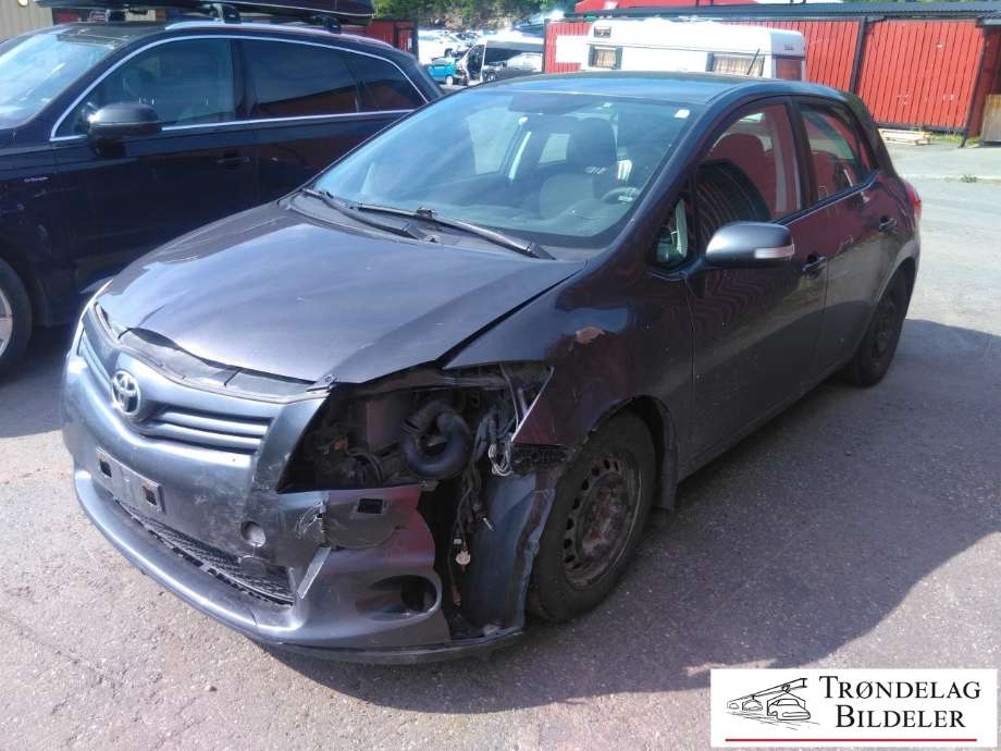Toyota Auris 2010-2012 (Type I, Fase 2) delebil , Motorkode: 1ND-TV, Girkassekode: 