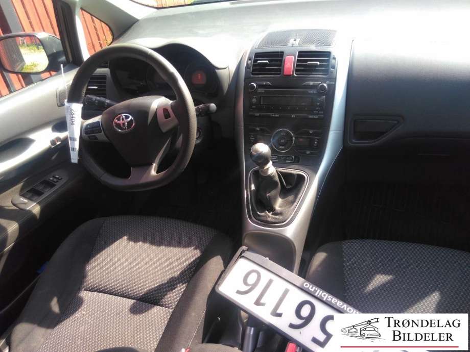 Toyota Auris 2010-2012 (Type I, Fase 2) delebil , Motorkode: 1ND-TV, Girkassekode: 