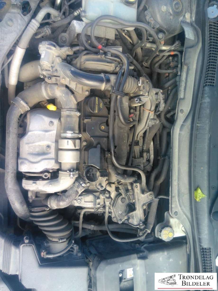 Volvo S40 2008-2012 (Type II, Fase 2) delebil , Motorkode: D4162T, Girkassekode: 6-MAN / B6