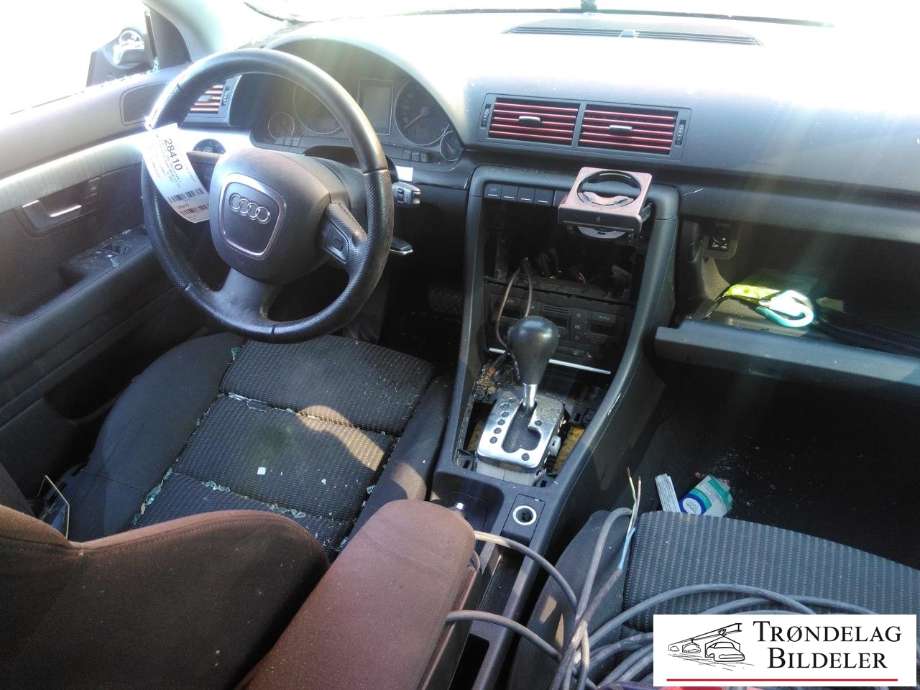 Audi A4 2004-2008 (Type III) (B7) (B7), Motorkode: BPW, Girkassekode: JZU