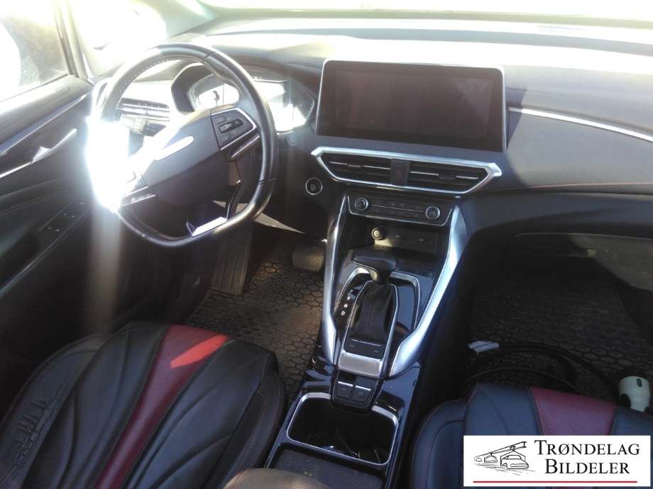 Maxus Euniq 5 2019-2023 , Motorkode: TZ220XS612B, Girkassekode: 