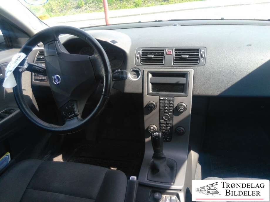 Volvo S40 2004-2007 (Type II, Fase 1) , Motorkode: B4184S(11), Girkassekode: 5-MAN / MTX75