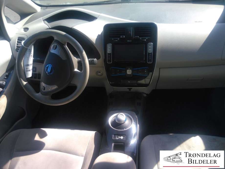 Nissan Leaf 2011-2017 (Type I) , Motorkode: EM61, Girkassekode: 