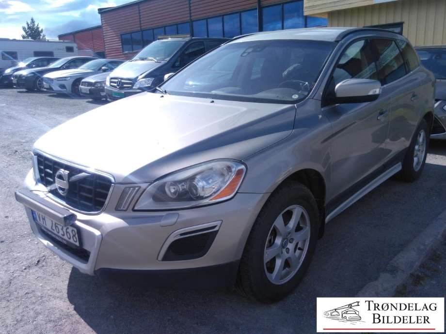 Volvo XC60 2008-2013 (Type I, Fase 1) , Motorkode: D5204T(2), Girkassekode: 6-MAN 2WD / M66