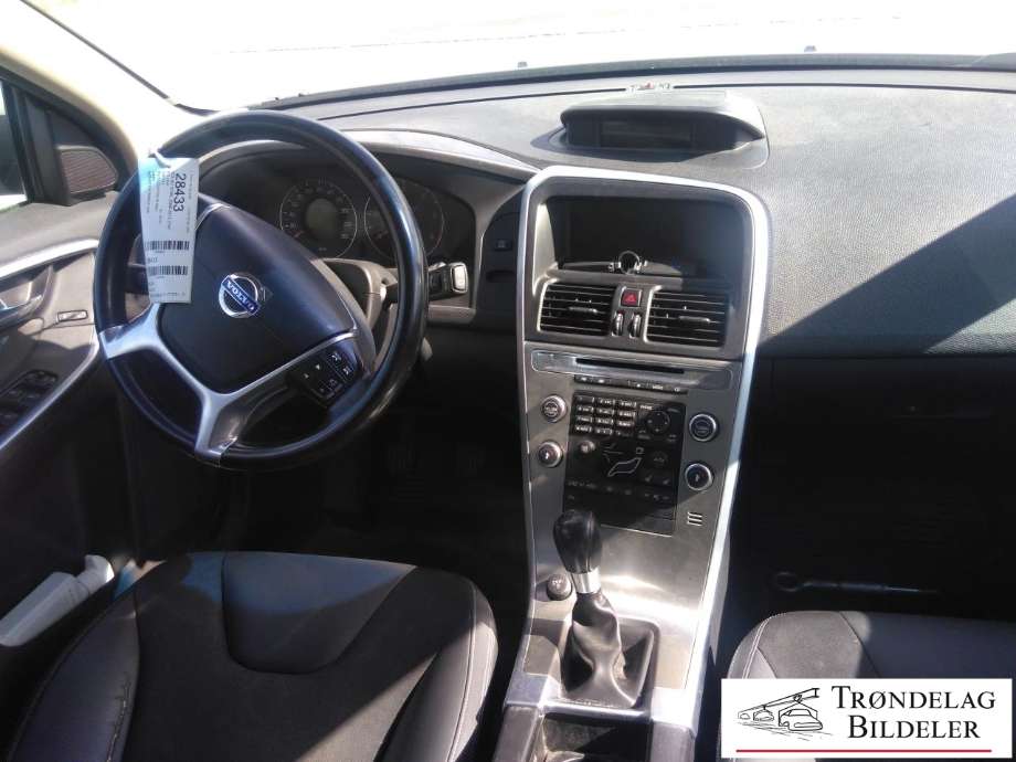 Volvo XC60 2008-2013 (Type I, Fase 1) , Motorkode: D5204T(2), Girkassekode: 6-MAN 2WD / M66