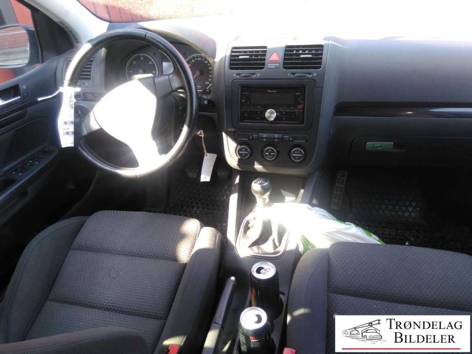 VW Golf V, Combi 2003-2008 , Motorkode: BLS, Girkassekode: JCR