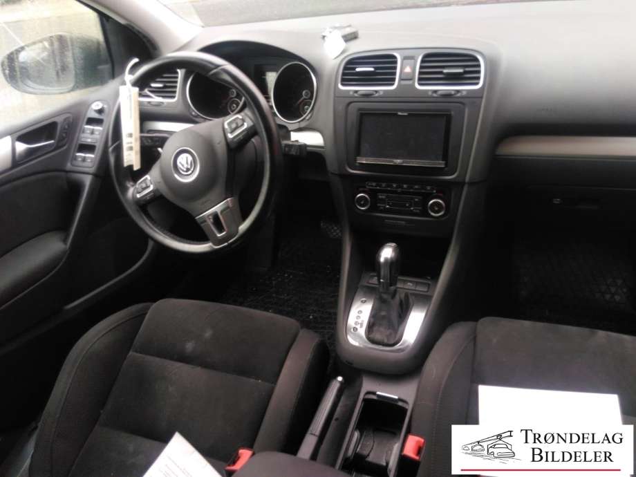 VW Golf VI 2008-2012 , Motorkode: CAYC, Girkassekode: MLE