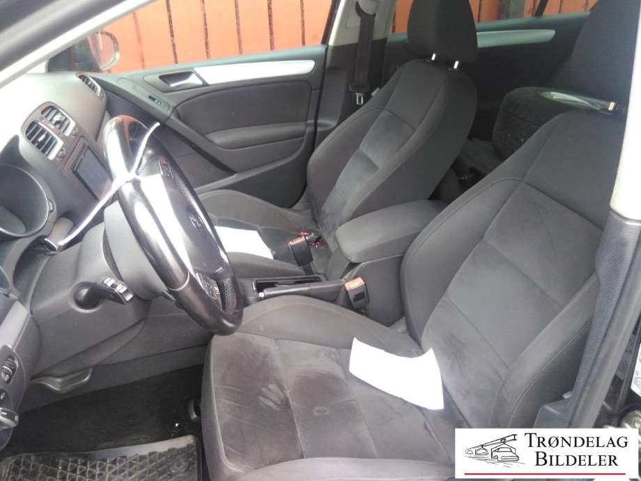 VW Golf VI 2008-2012 , Motorkode: CAYC, Girkassekode: MLE